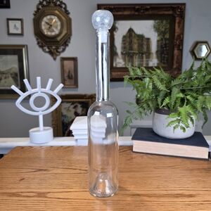 Vintage Clear Glass Decanter with Stopper